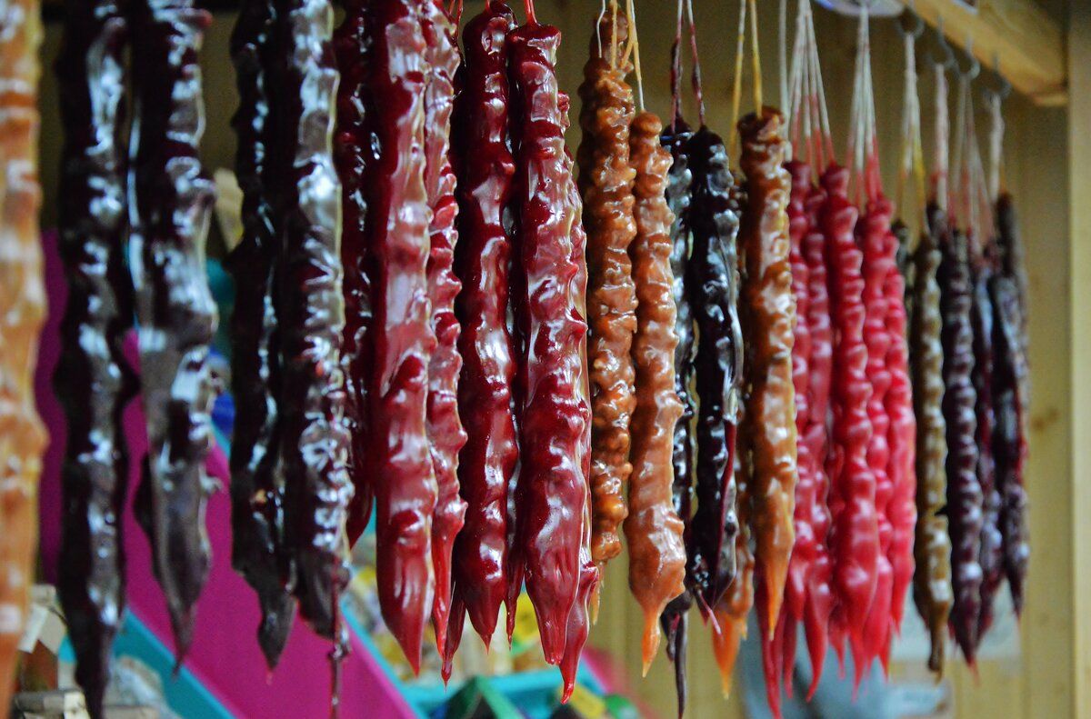 Чурчхела (вінаград / гранат)