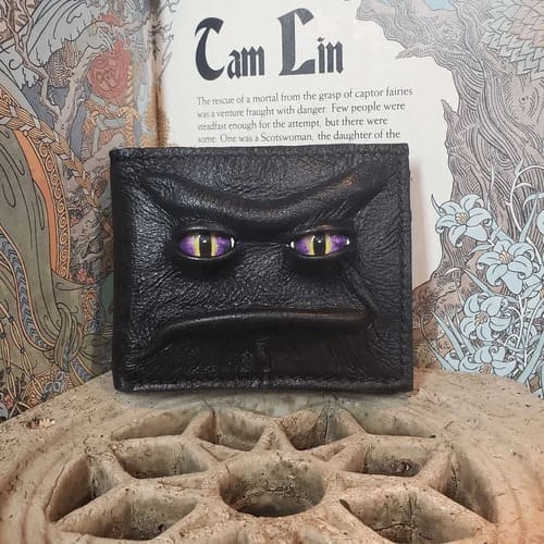 Кашалёк з містычнай рожай